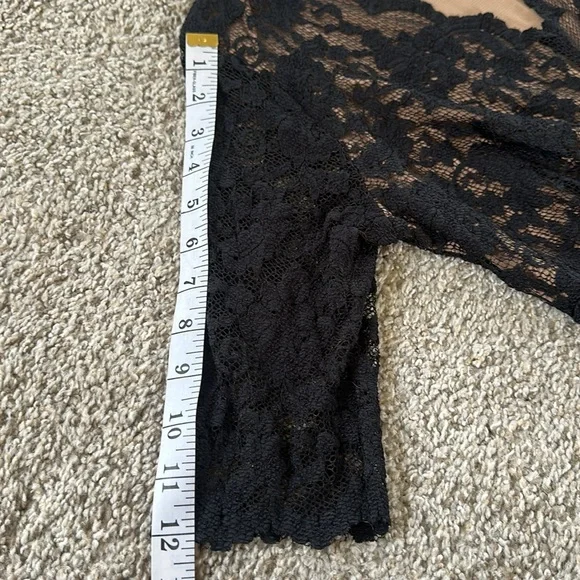 NWOT Cabi Black Lace Dress size M fully lined - Picture 13 of 14